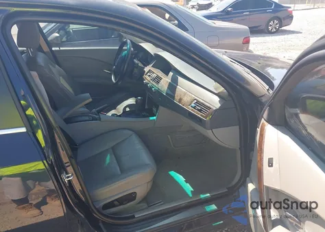 2007 BMW 530I from USA, damaged, VIN WBANE73507CM47182